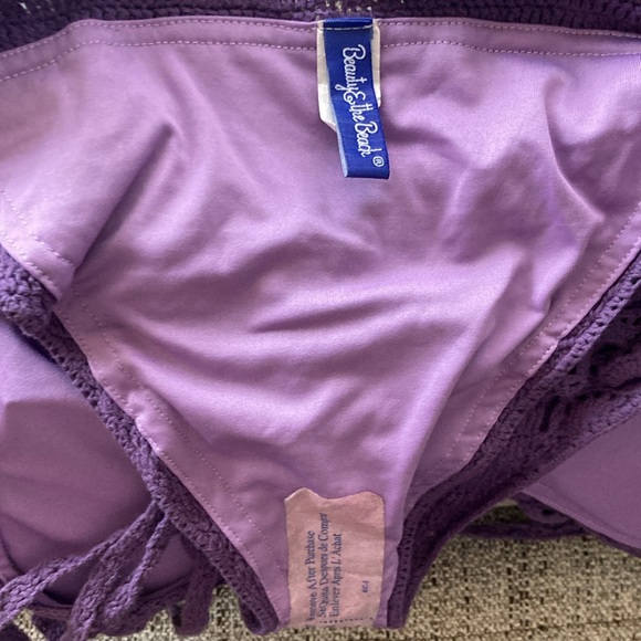 Beautifully Detailed Stitched Lacey One Piece | M - Picture 6 of 7